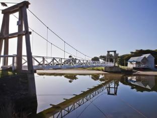 lorne coachman inn