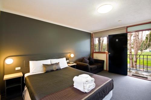 lorne coachman inn