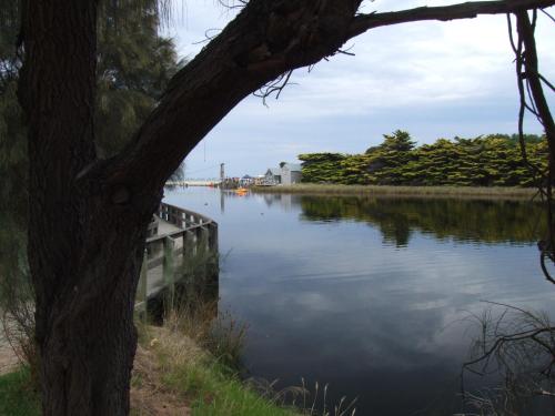 lorne coachman inn