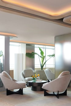 conrad miami