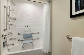 fairfield inn and suites new orleans downtown