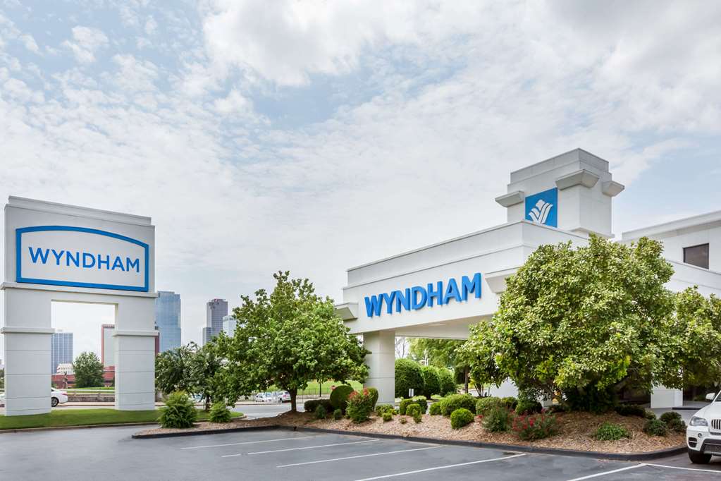 wyndham riverfront little rock