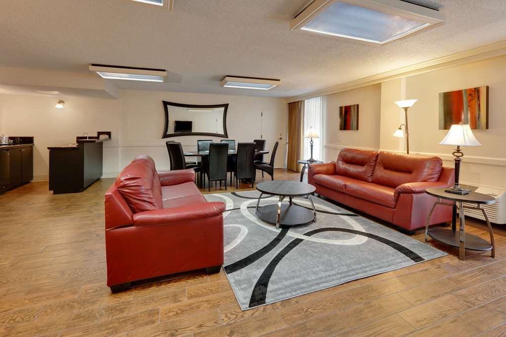 wyndham riverfront little rock