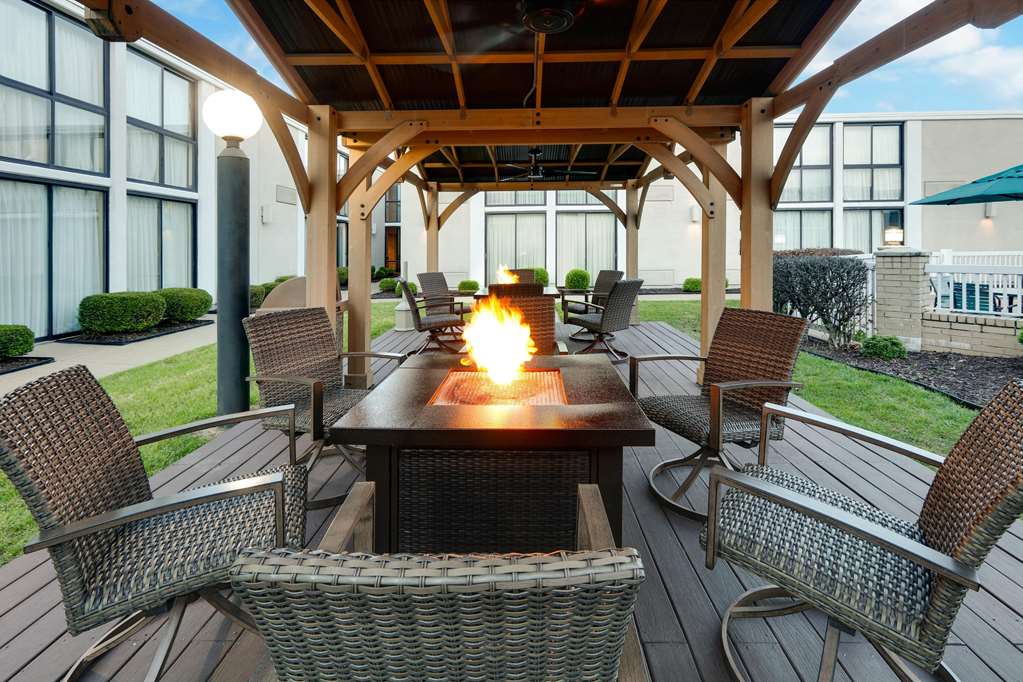 wyndham riverfront little rock