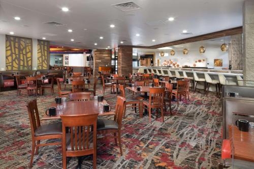 doubletree by hilton hotel lawrence