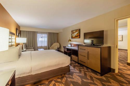 doubletree by hilton hotel lawrence