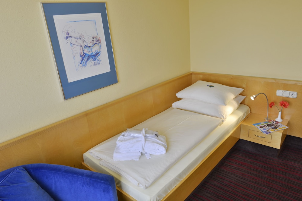 michel and friends hotel luneburger heide