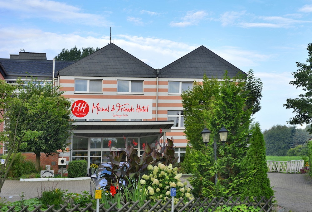 michel and friends hotel luneburger heide