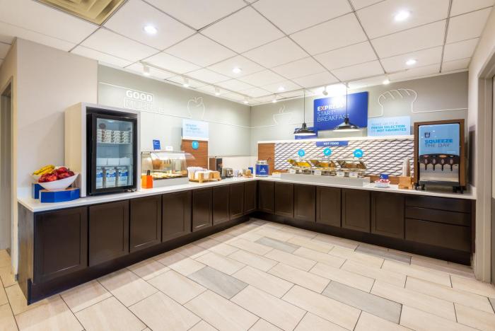 holiday inn express philadelphia ne bensalem by ihg