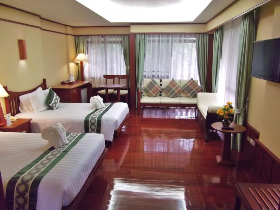 Sappraiwan Elephant Resort & Sanctuary,Phitsanulok>>Kaeng Sopha,4 star