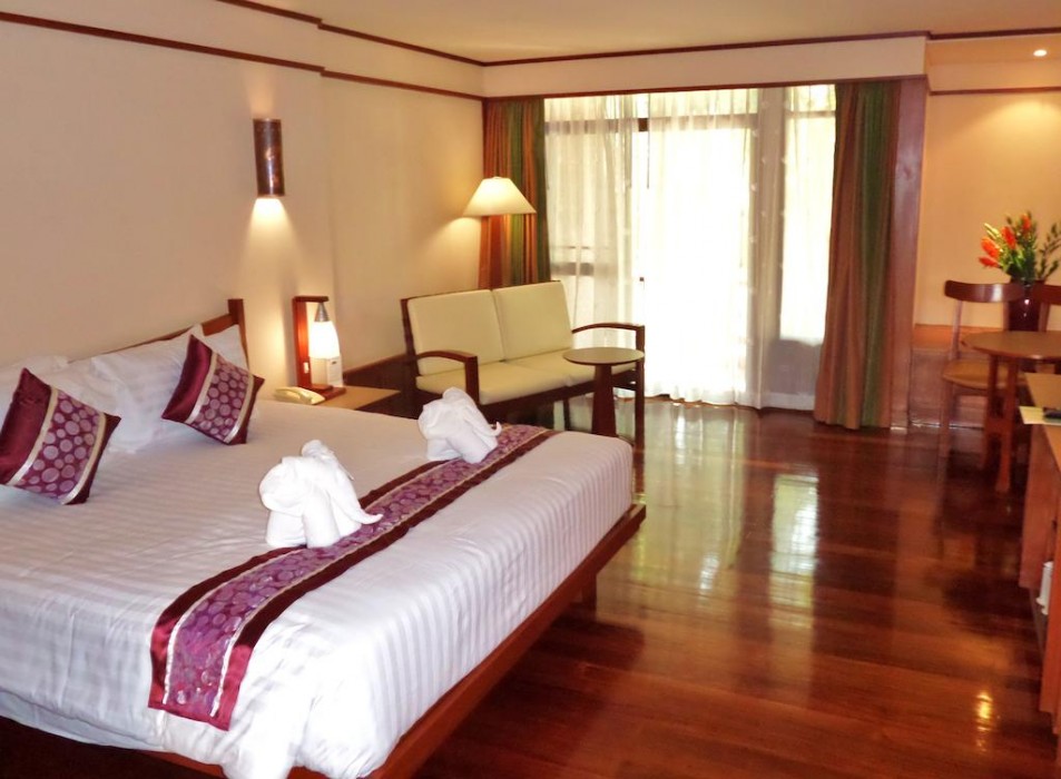 Sappraiwan Elephant Resort & Sanctuary,Phitsanulok>>Kaeng Sopha,4 star