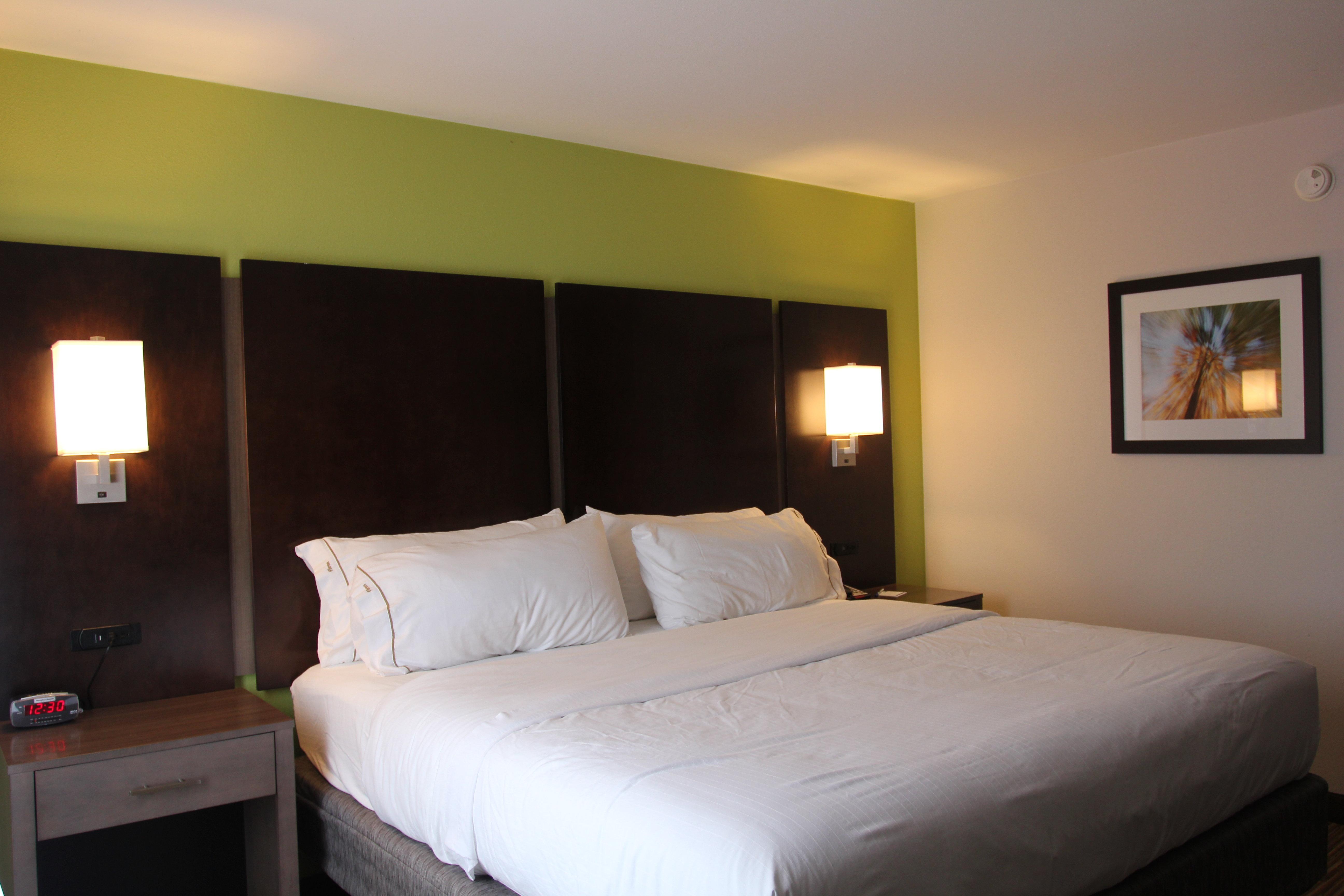 holiday inn express and suites sweetwater by ihg