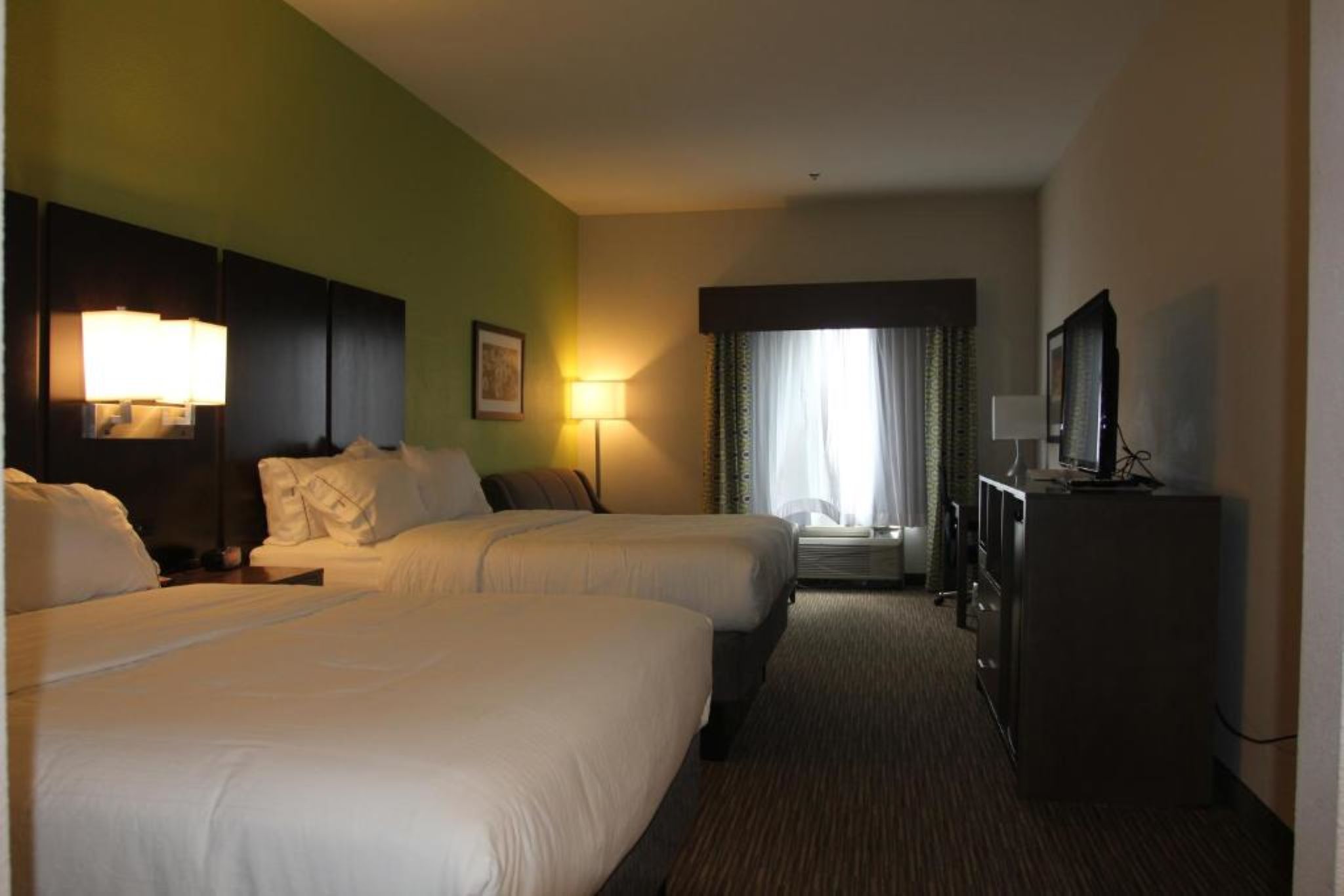 holiday inn express and suites sweetwater by ihg