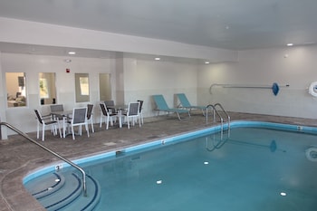Holiday Inn Express & Suites Sweetwater By Ihg,,3 star