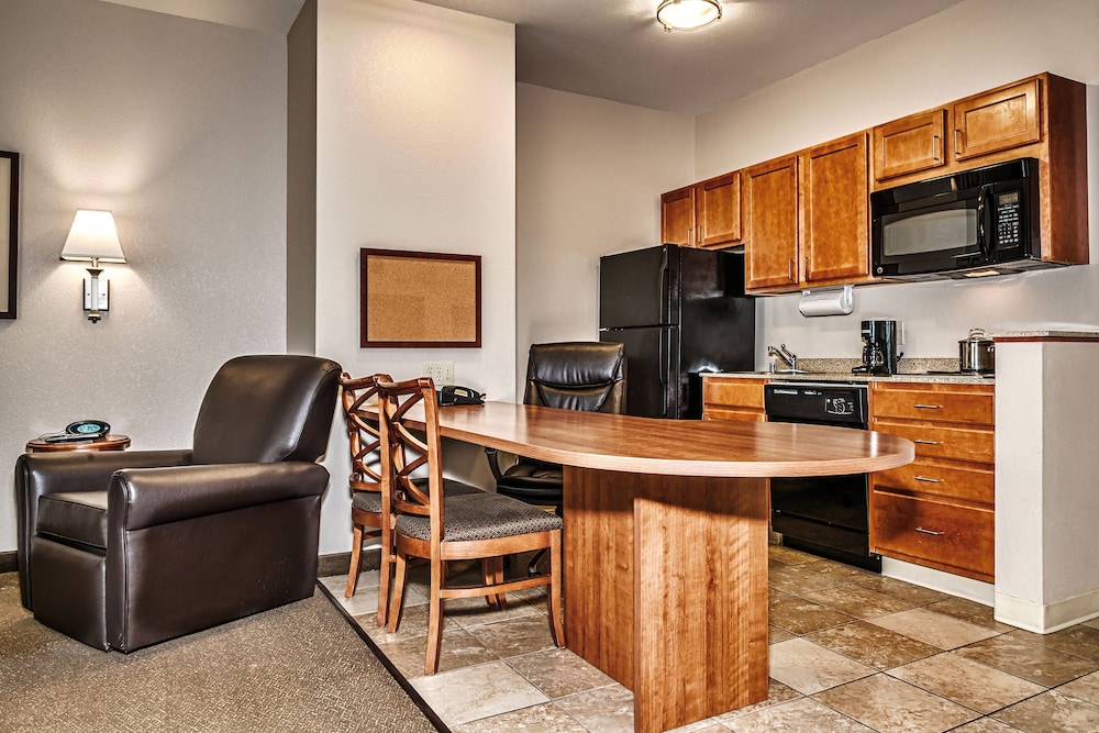 candlewood suites oak harbor by ihg