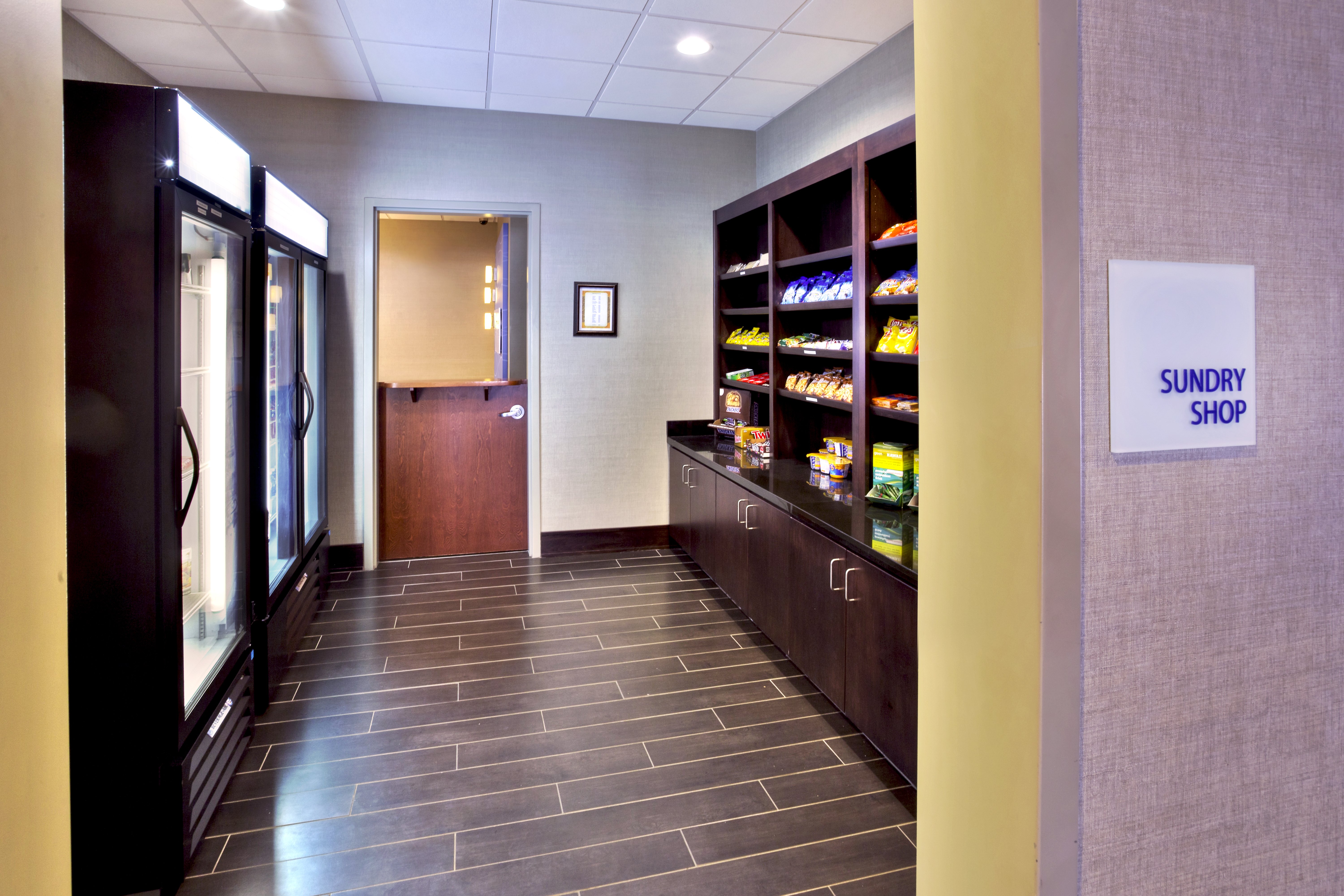 holiday inn express and suites oak ridge by ihg
