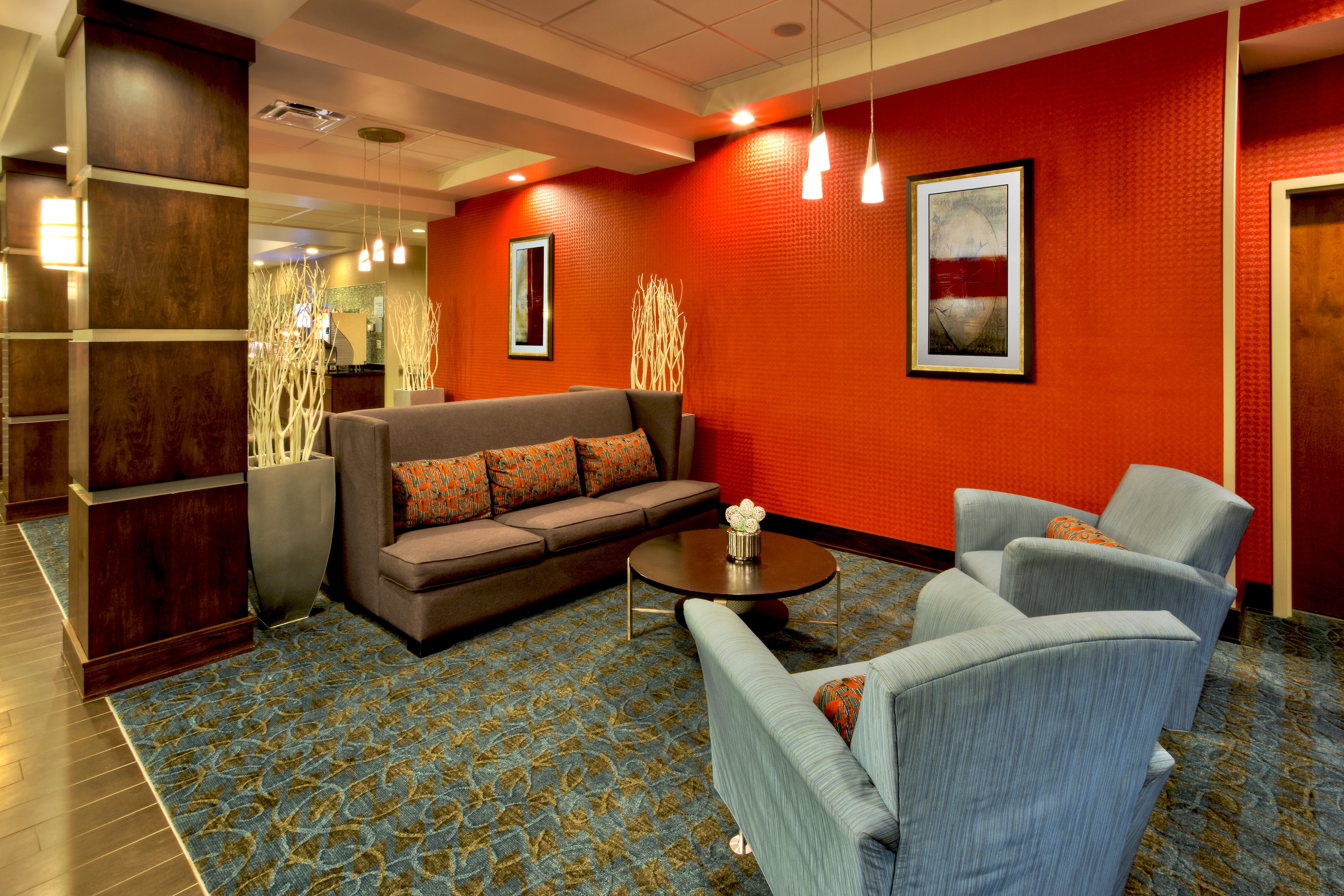 holiday inn express and suites oak ridge by ihg