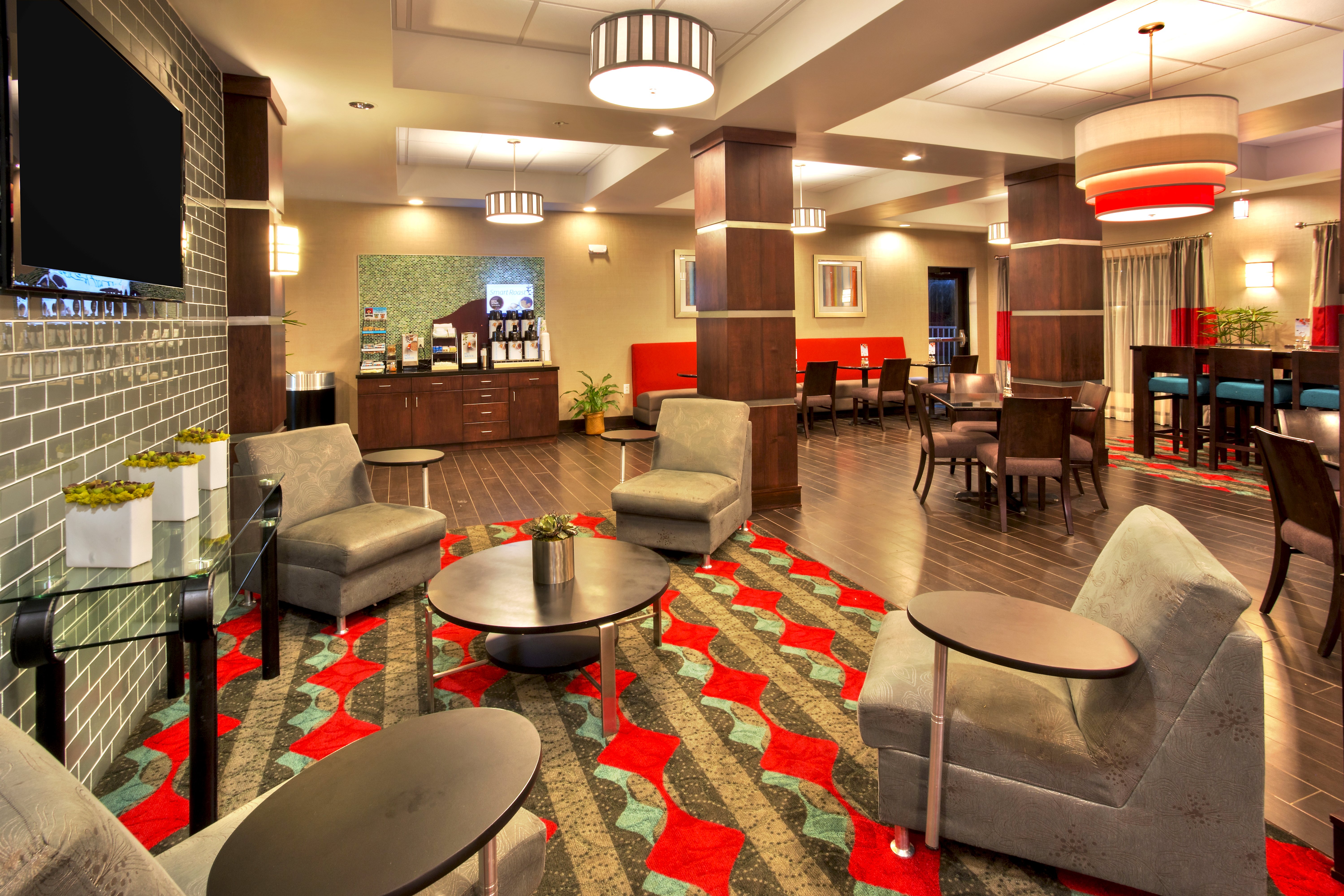 holiday inn express and suites oak ridge by ihg