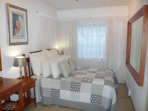 dusk to dawn guesthouse