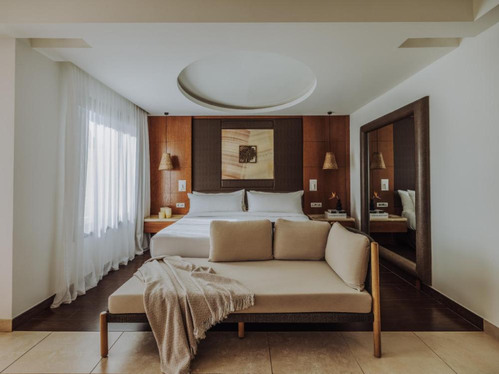 redlevel at gran melia palacio de isora adults only