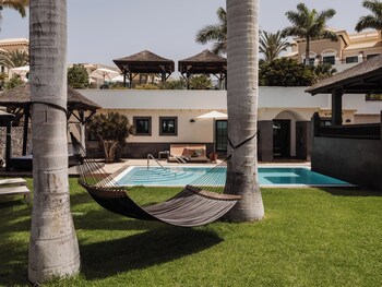 redlevel at gran melia palacio de isora adults only