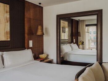 redlevel at gran melia palacio de isora adults only