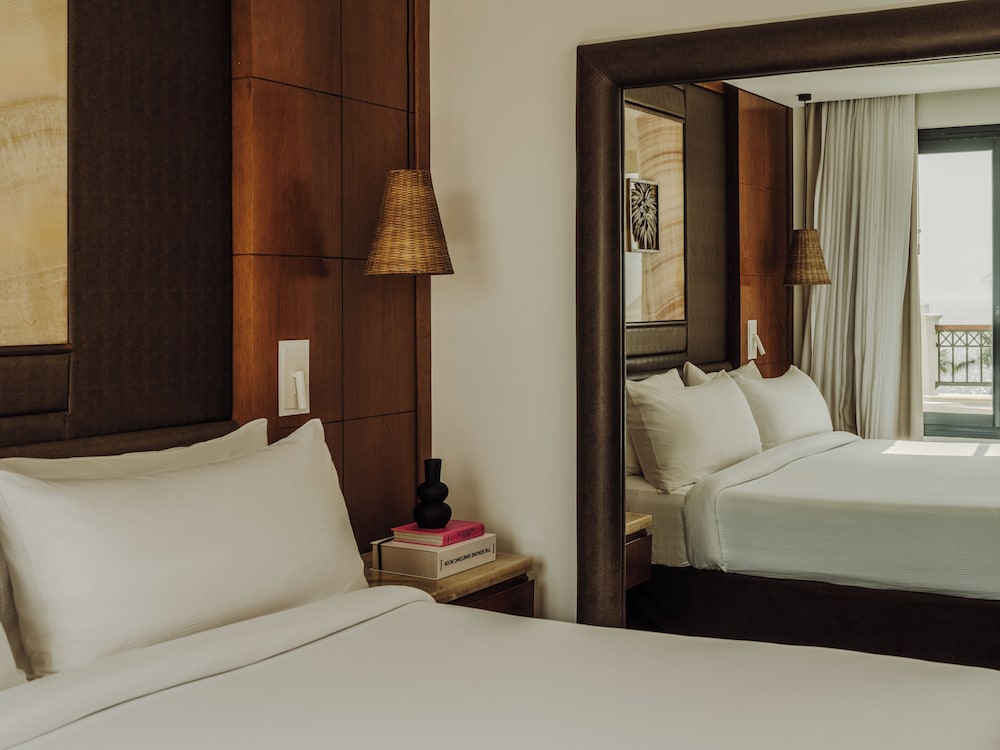 redlevel at gran melia palacio de isora adults only