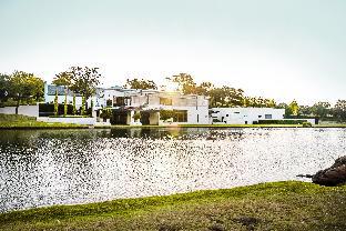 Webersburg Wine Estate,Cape Winelands>>Cape Town,5 star