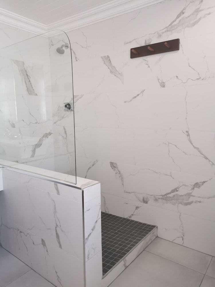 little scotia guest house