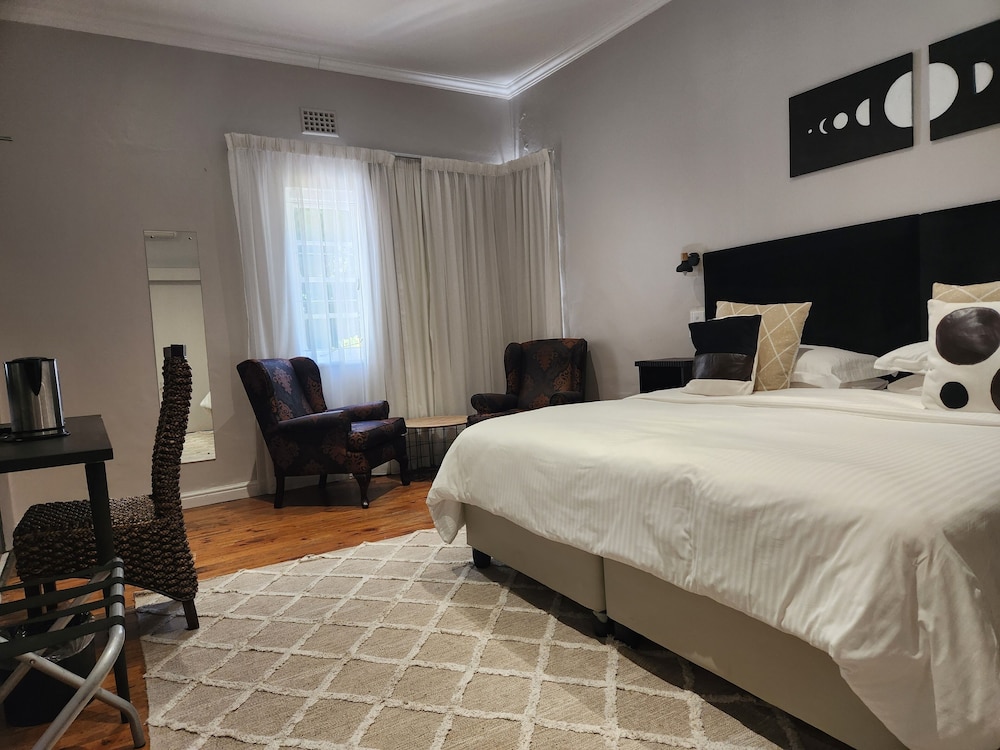 little scotia guest house