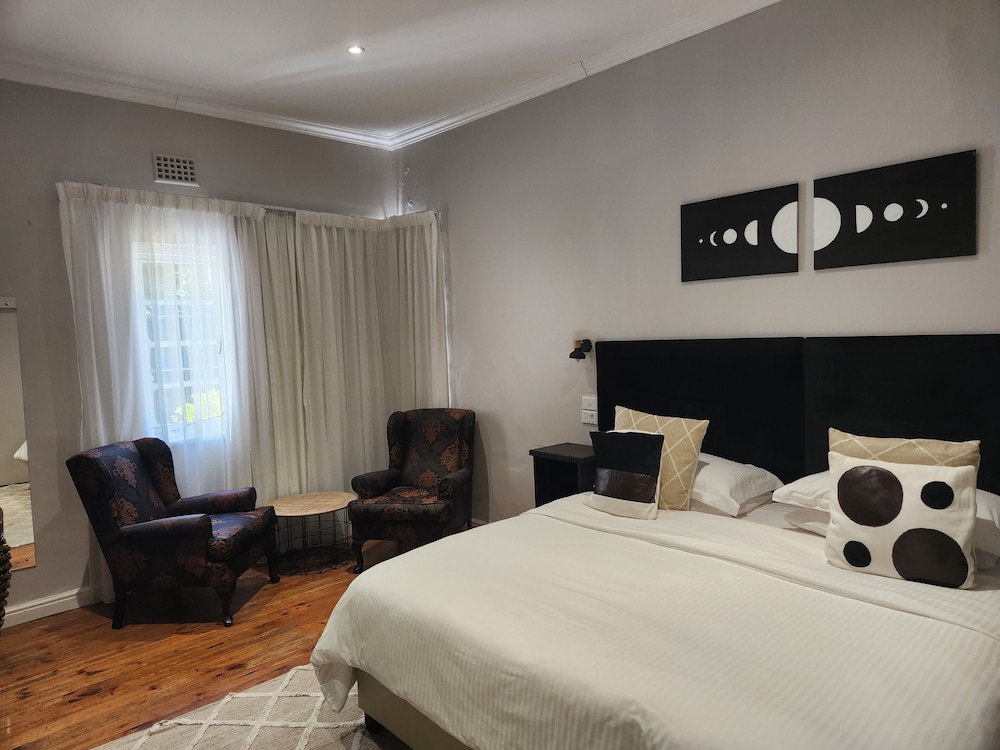 little scotia guest house