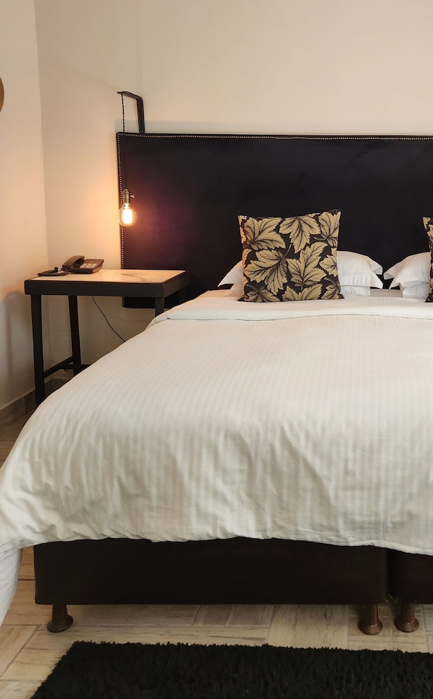 little scotia guest house