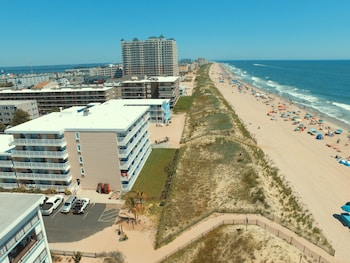 sealoft oceanfront hotel