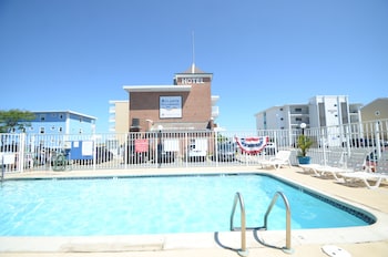 sealoft oceanfront hotel