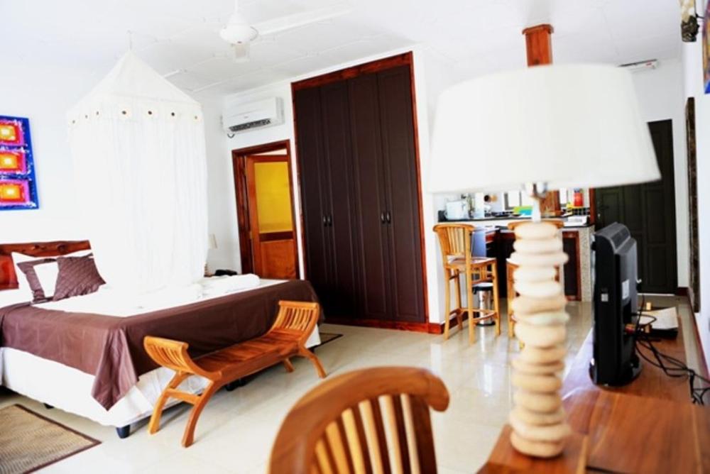 la digue self catering apartments