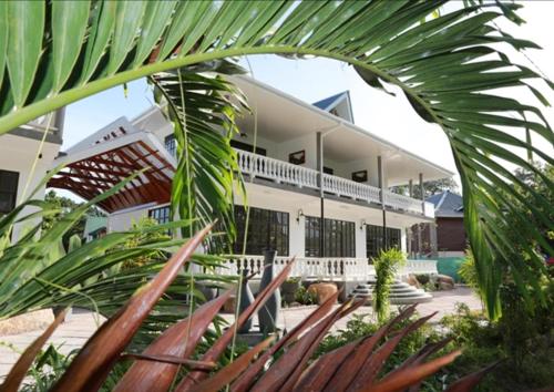 la digue self catering apartments