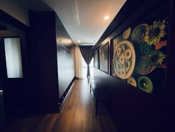 The Tray Hotel,Haiphong>>Hai Phong,4 star