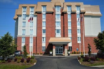 waterloo suites hotel trademark collection by wyndham