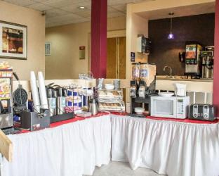 super 8 by wyndham perrysburg toledo