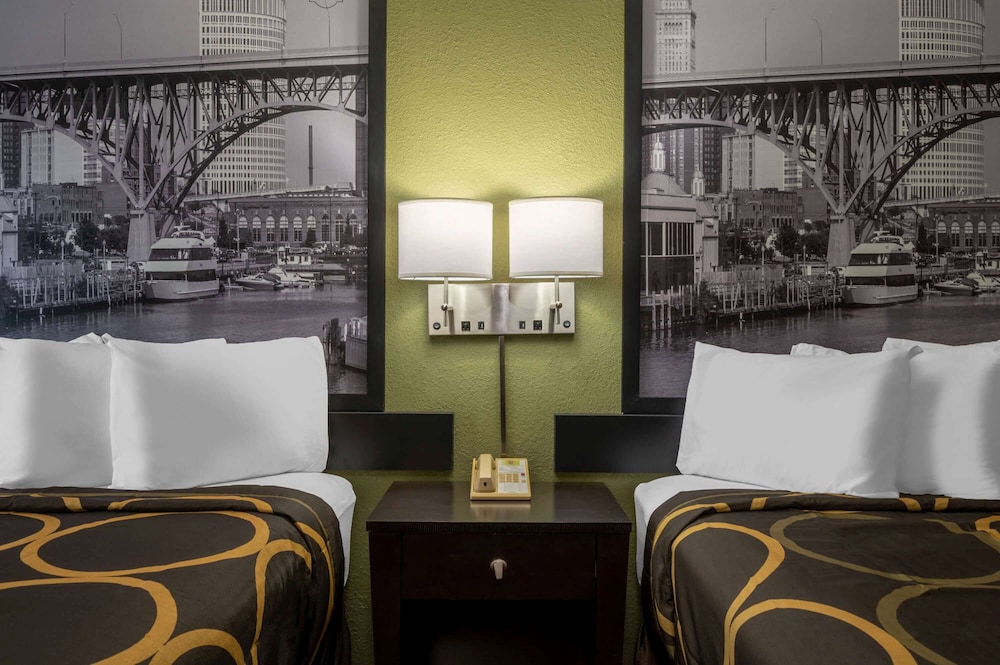 super 8 by wyndham perrysburg toledo