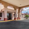 quality inn and suites albuquerque north near balloon fiesta park