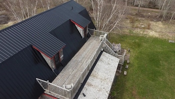 Trailside Inn,,3 star