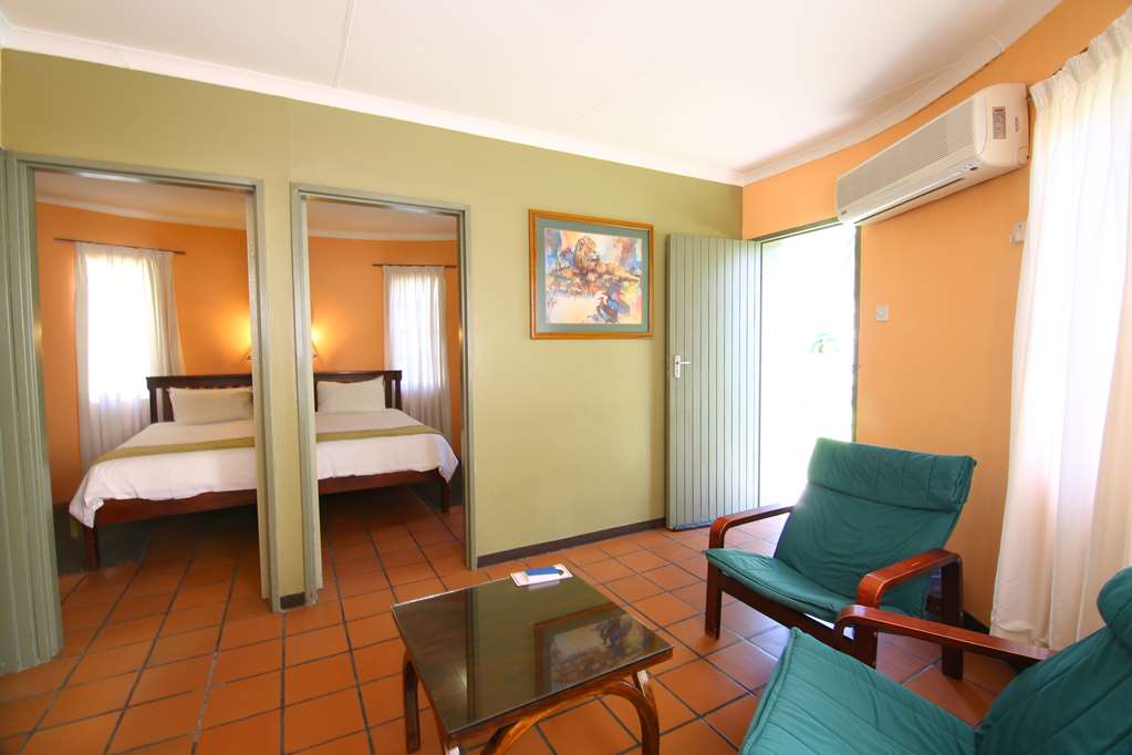 kalahari arms hotel