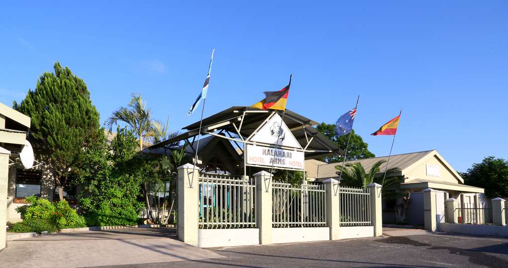 kalahari arms hotel