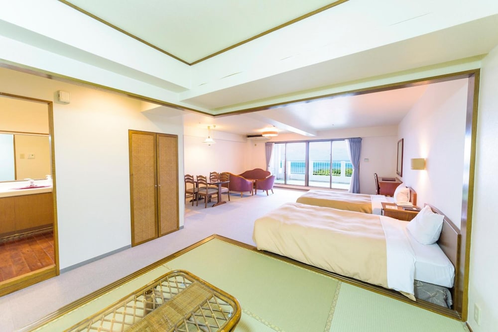 kanehide onna marine view palace