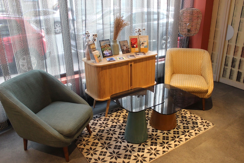 ibis styles lille centre grand place