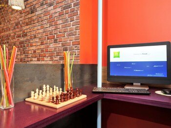 ibis styles lille centre grand place