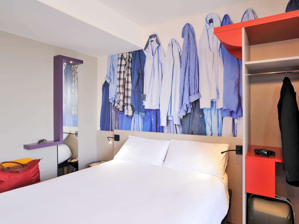 ibis styles lille centre grand place
