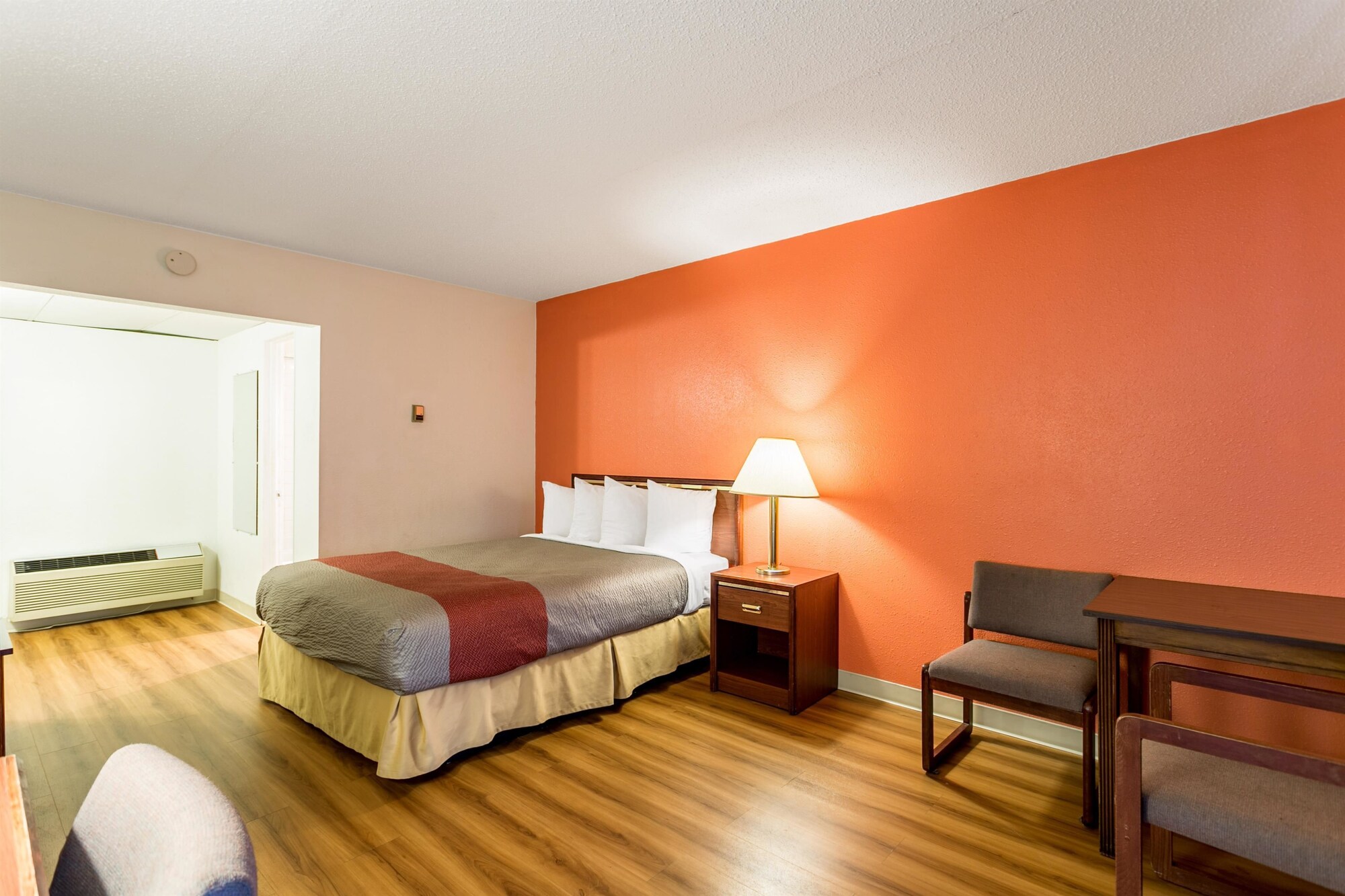 motel 6 butte mt historic city center