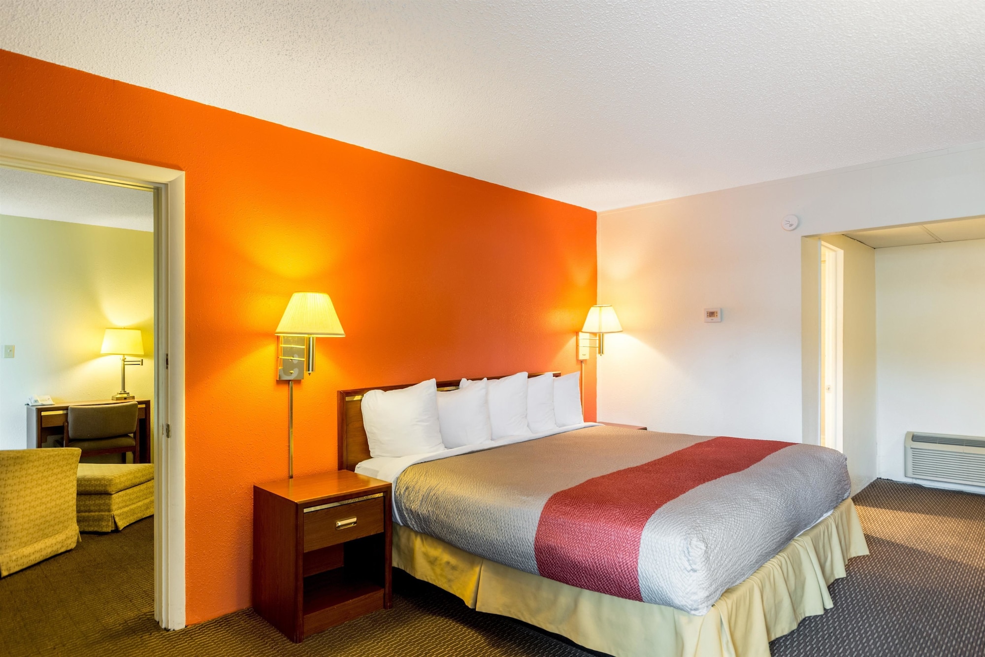 motel 6 butte mt historic city center